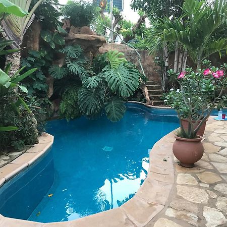 Tropical Oasis Apartment Ouakam Luaran gambar