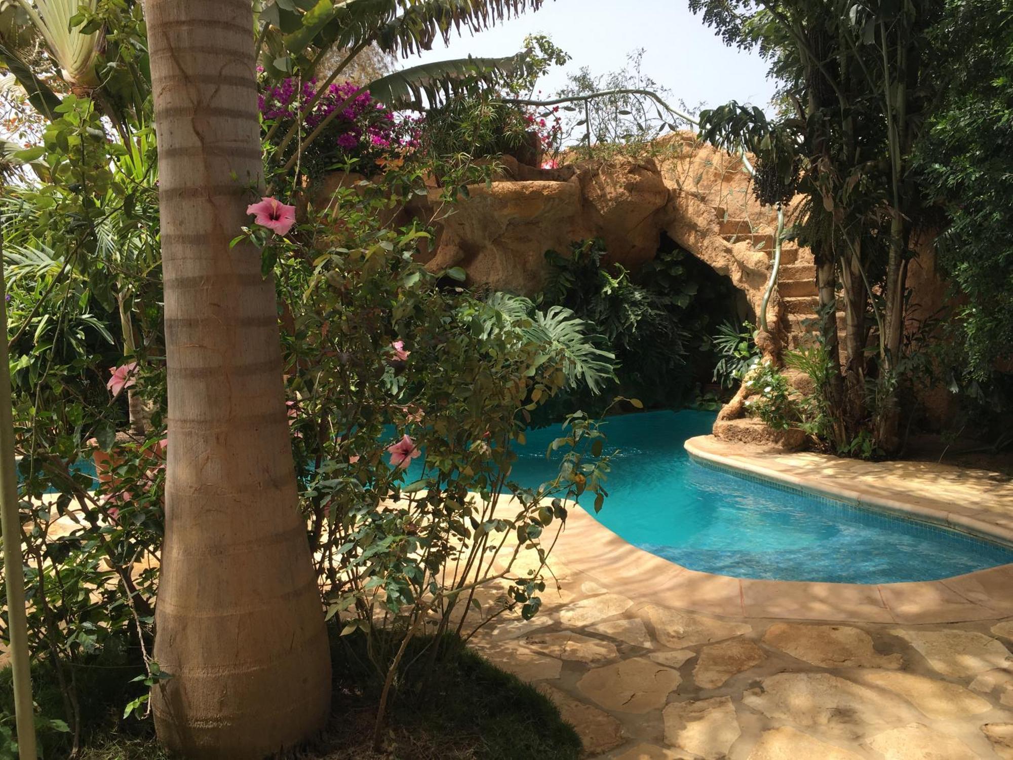 Tropical Oasis Apartment Ouakam Luaran gambar